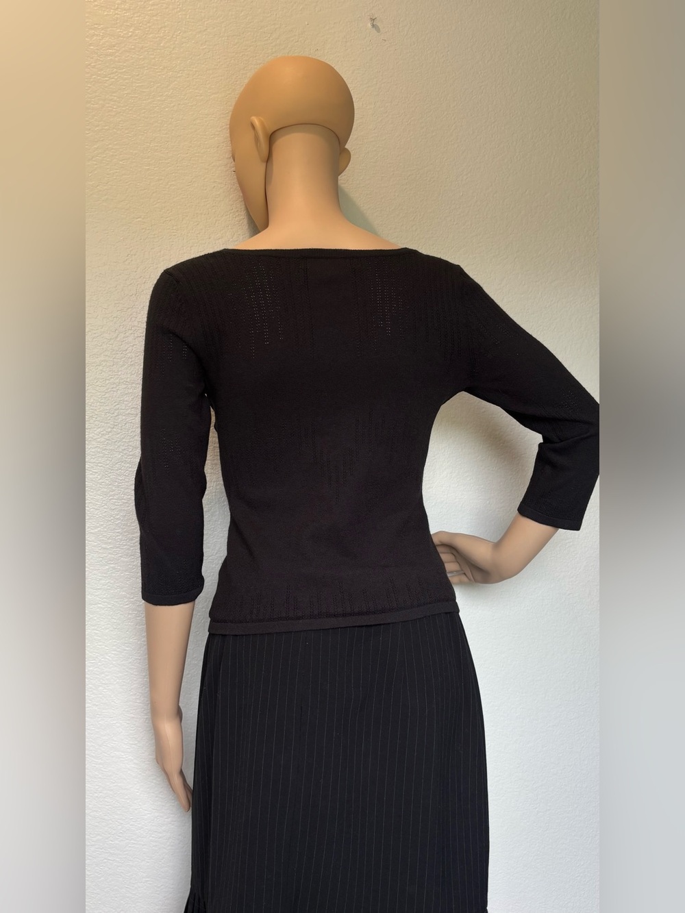 Express Black V-Neck Tie-Front Knit Textured Top stretch 3/4 sleeves Small - Picture 2 of 12